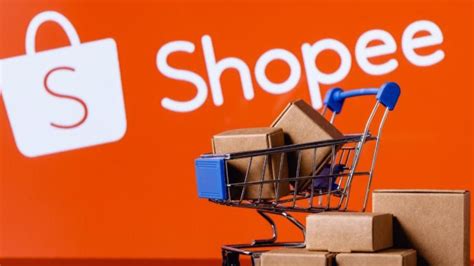 santa lucia hub shopee